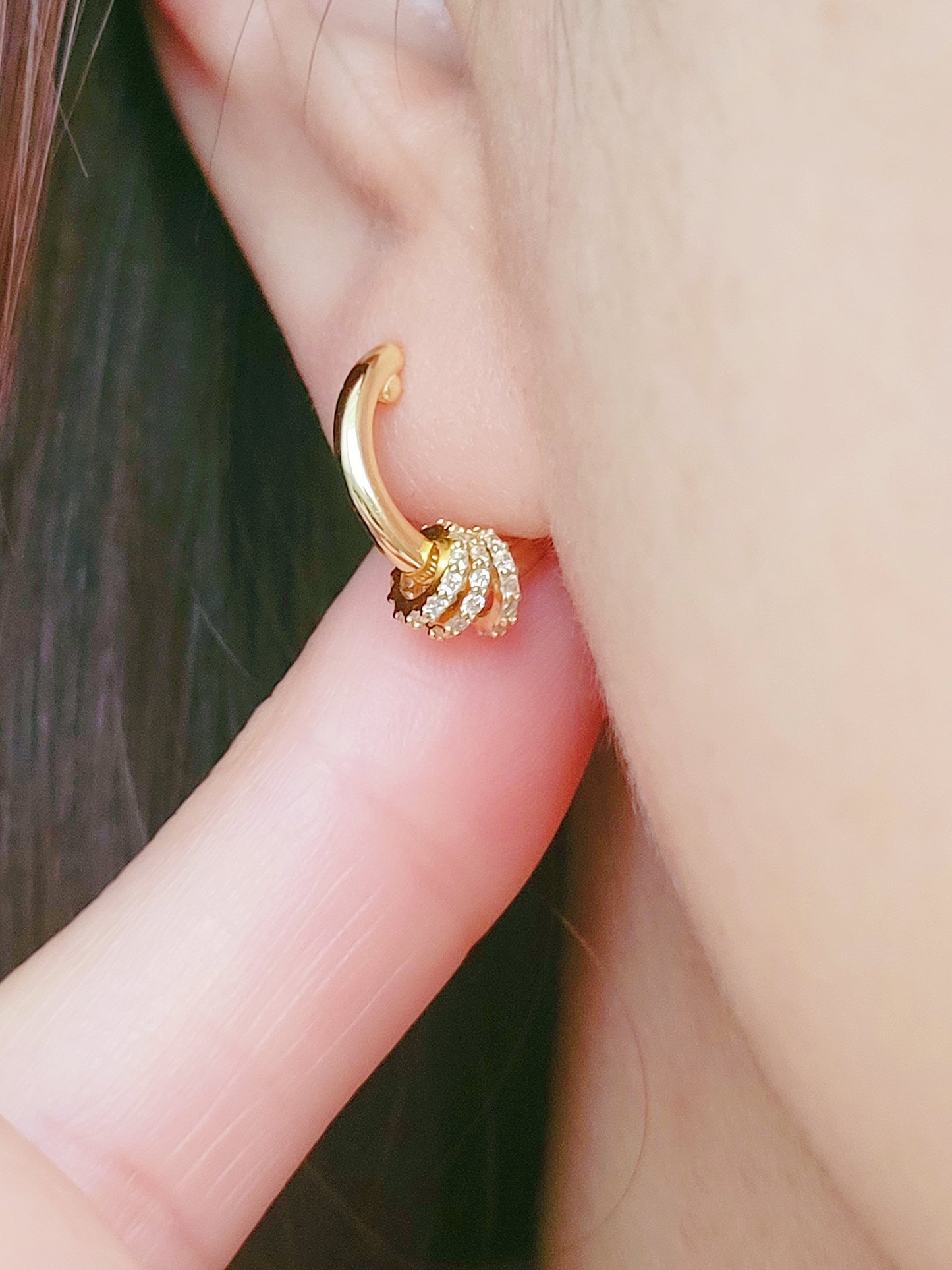 Triple Donuts Sparkling Hoops