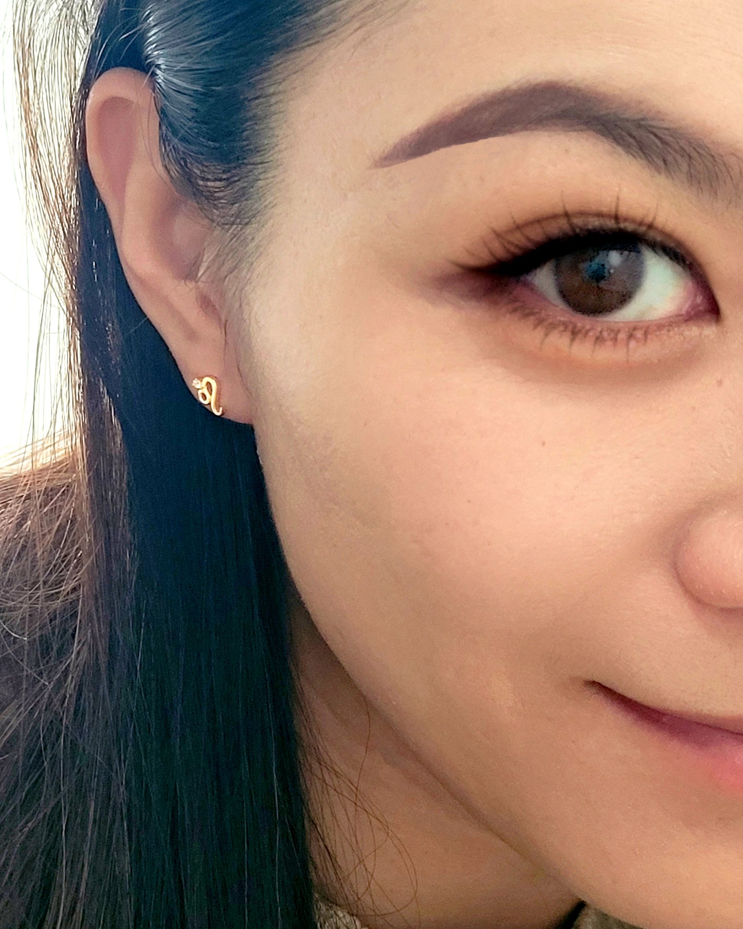 Starry Zodiac Sign Earrings · Leo